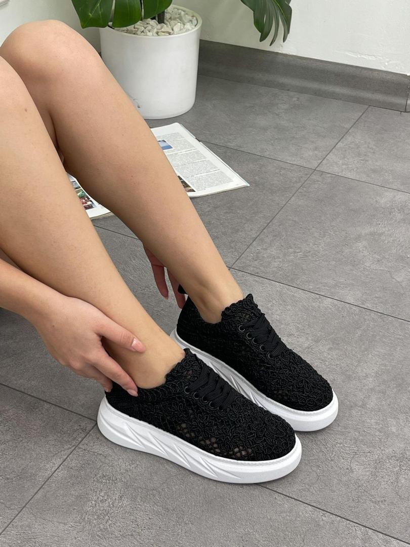 v2 basket
